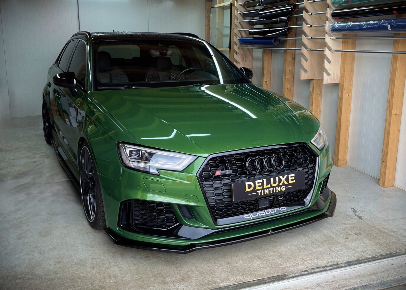 Audi-RS3-ramen-blinderen-tinten-emmen-deluxetinting