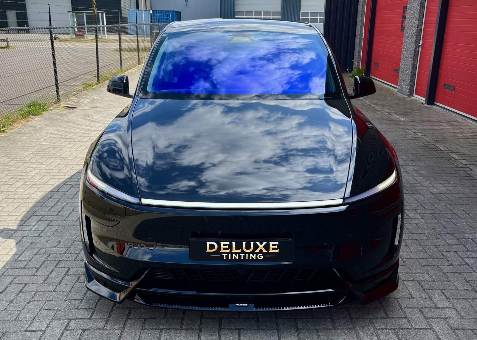 Tesla-model-Y-Blue-Chameleon